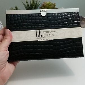 Lila grace photo clutch black NWT
